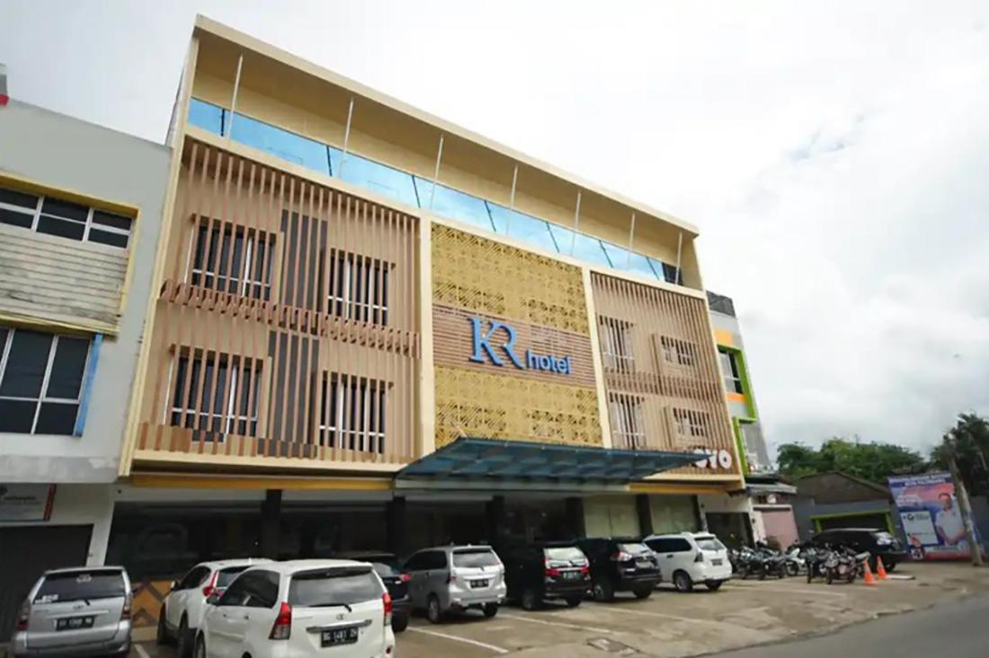 Twospaces Living At Kr Hotel Παλεμπάνγκ Εξωτερικό φωτογραφία